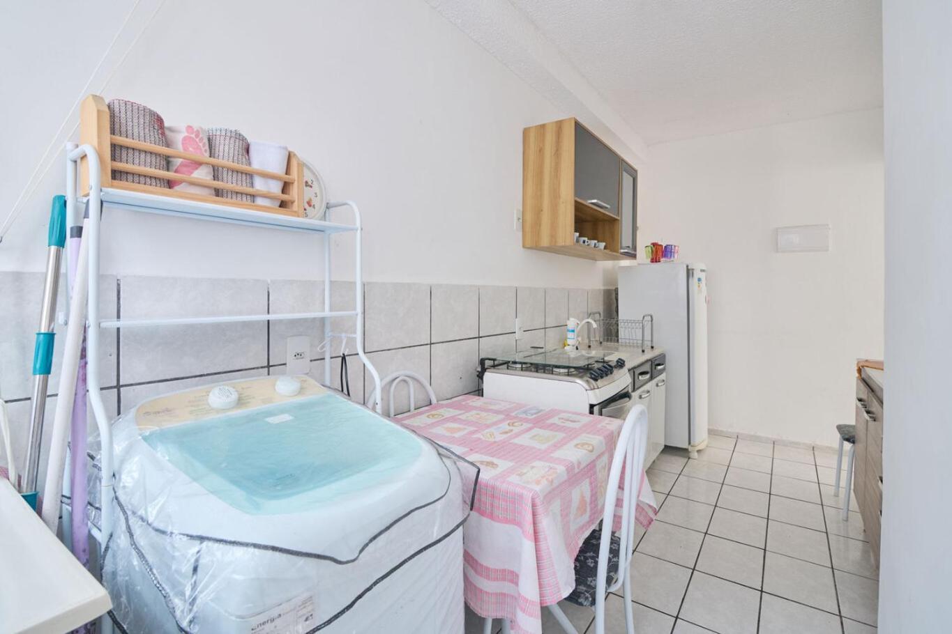 Flat Confortavel Com Wi-fi Em Santa Cruz Rj Apartamento *