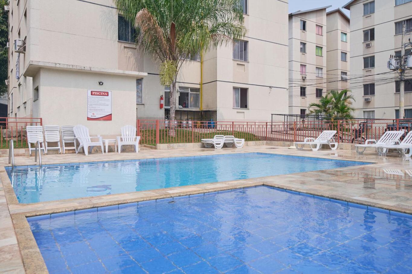 Apartamento Flat Confortavel Com Wi-fi Em Santa Cruz Rj *