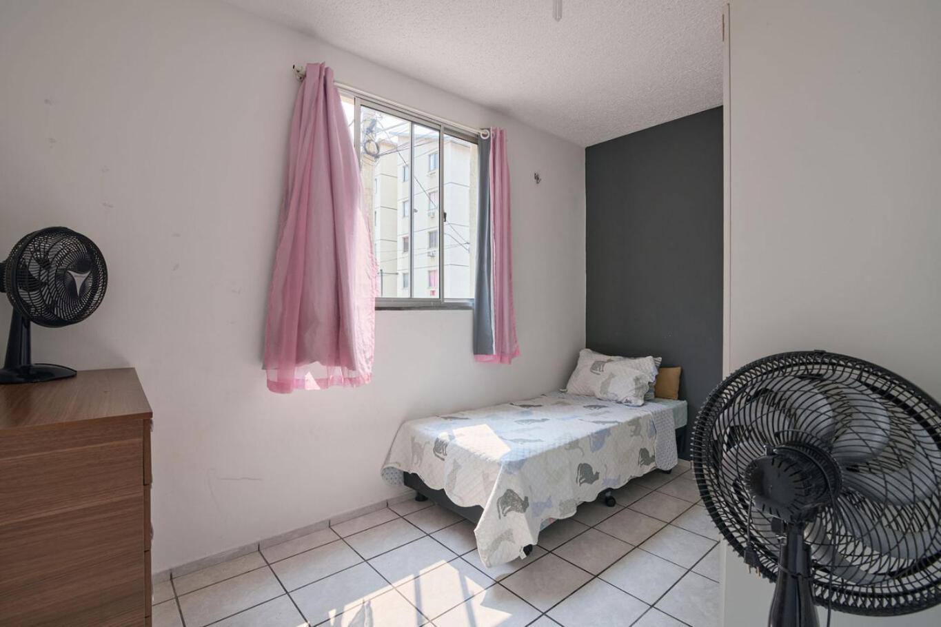 Flat Confortavel Com Wi-fi Em Santa Cruz Rj Apartamento